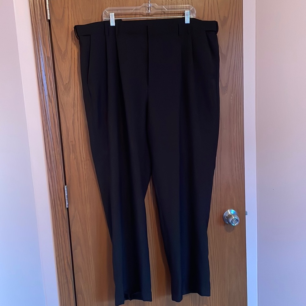 Van Heusen Dress Slacks 44x32